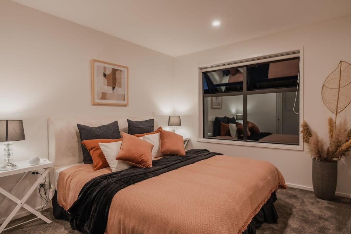 Casino Luxury Suite City Centre - Sleeps 5 基督城 外观 照片